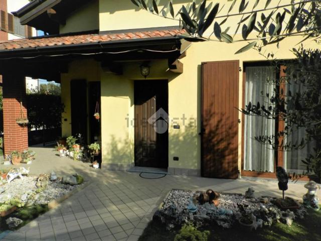 Casa in vendita a Cascina Romanetti, Samarate