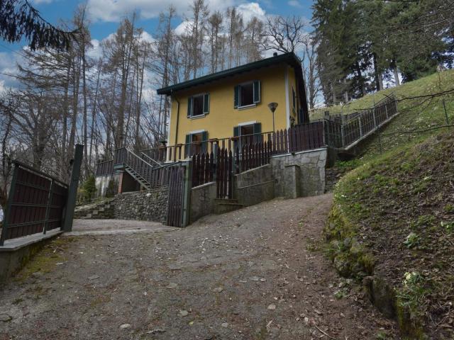 Casa in vendita a Maggio, Cremeno
