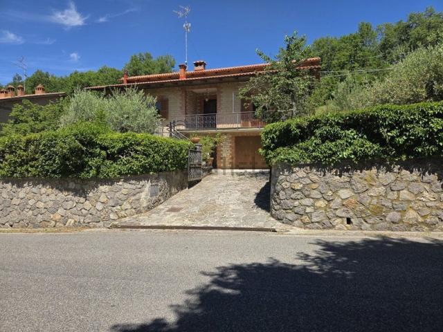 Casa in vendita a Trequanda, Toscana