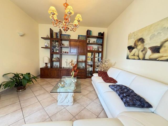 Casa in vendita a Poggio A Caiano, Toscana