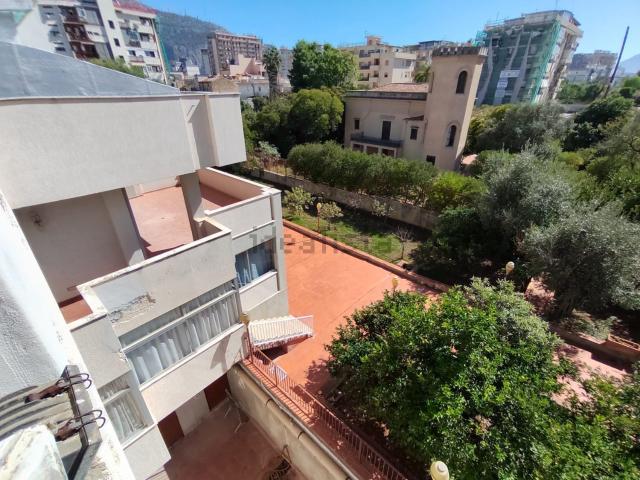 Casa in vendita a VI Circoscrizione, Palermo