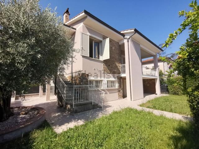 Casa in vendita a Unione dei Comuni Circondario dell'Empolese Valdelsa, Fucecchio