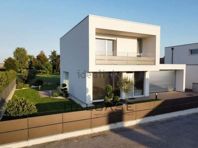 Casa in vendita a Cassola, Vicenza