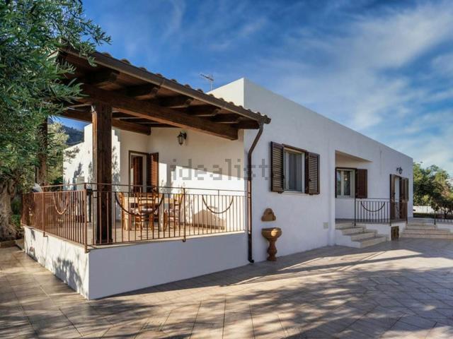 Casa in vendita a Sciacca, Sicilia