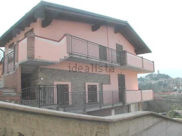 Casa in vendita a Camponovo, Montese
