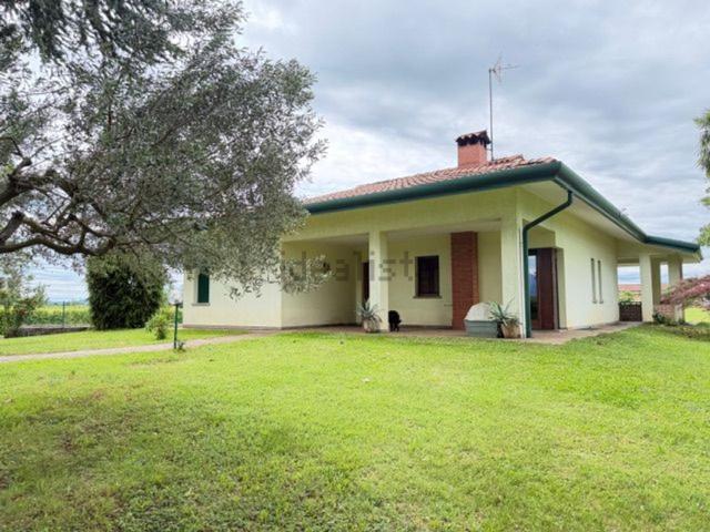 Casa in vendita a Remanzacco, Friuli-Venezia Giulia