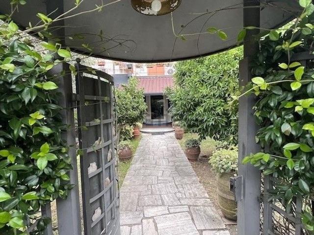 Casa in vendita a Montignoso, Toscana