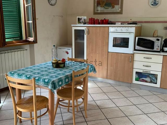 Casa in vendita a Camaiore, Toscana