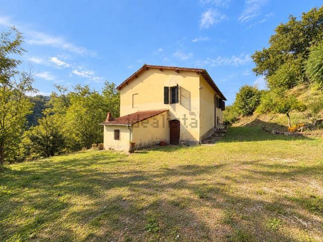 Casa in vendita a La Ginestra, Montevarchi