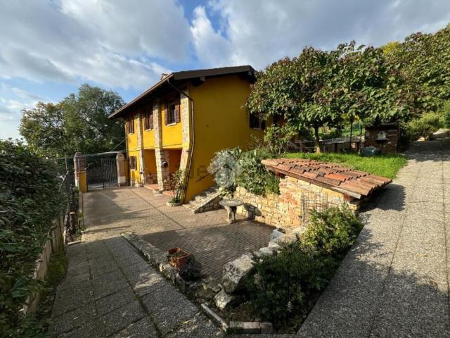 Casa in vendita a Zona Est, Brescia