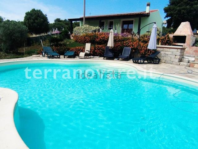 Casa in vendita a San Pantaleo, Sardigna/Sardegna