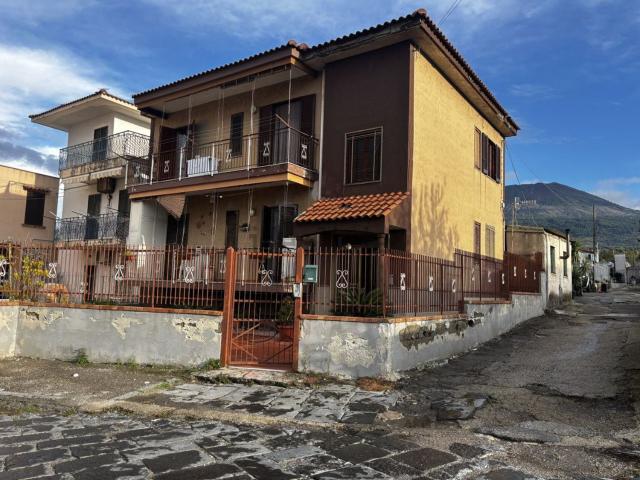 Casa in vendita a Sant'Antonio, Torre Del Greco
