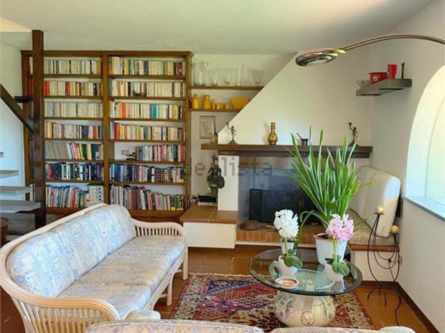 Casa in vendita a Piano di Mommio, Massarosa