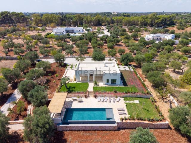 Casa in vendita a Contrada Badessa, Ostuni