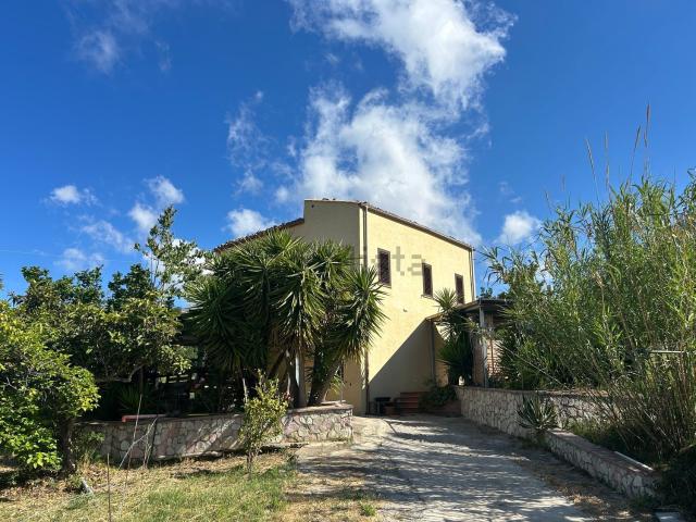 Casa in vendita a Polizzi Generosa, Sicilia