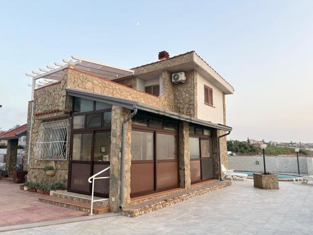 Casa in vendita a Trappeto, Sicilia