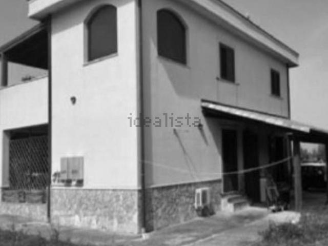 Casa in vendita a Caltanissetta, Sicilia