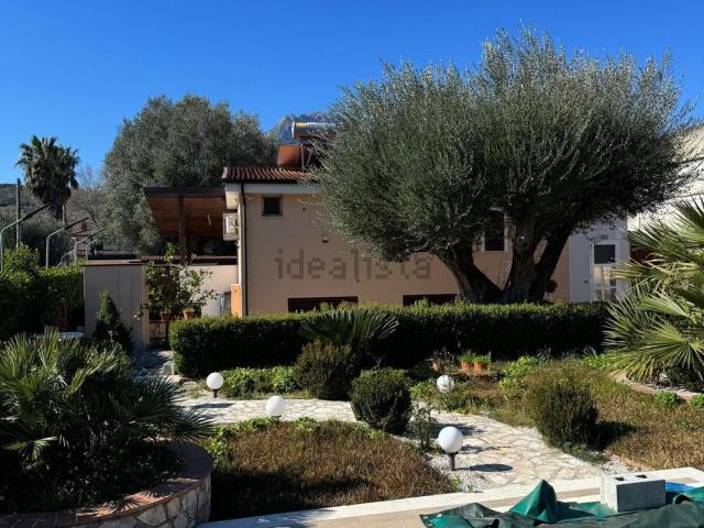 Casa in vendita a Torre Orsaia, Campania
