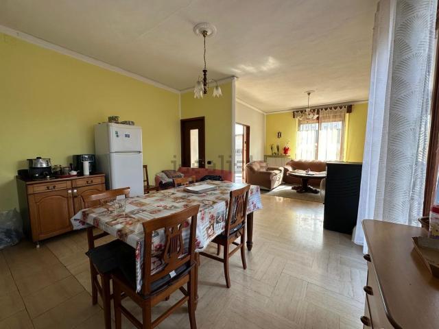 Casa in vendita a Villanova Sull'arda, Reggio Emilia
