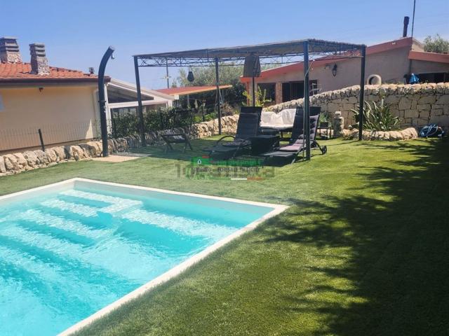 Casa in vendita a Cimillà, Ragusa