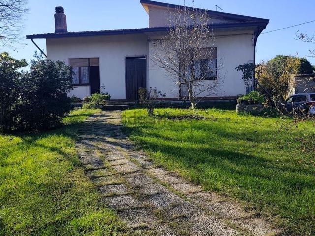 Casa in vendita a Taurasi, Campania