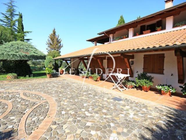 Casa in vendita a Cinigiano, Toscana