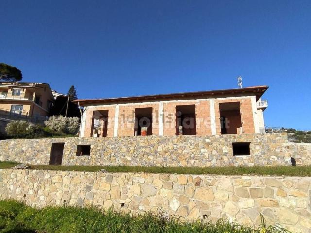 Casa in vendita a Ospedaletti, Liguria