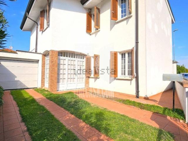 Casa in vendita a Borgo Virgilio, Cerese