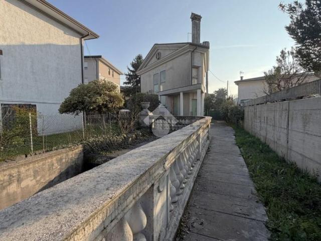 Casa in vendita a Chirignago-Zelarino, Venezia