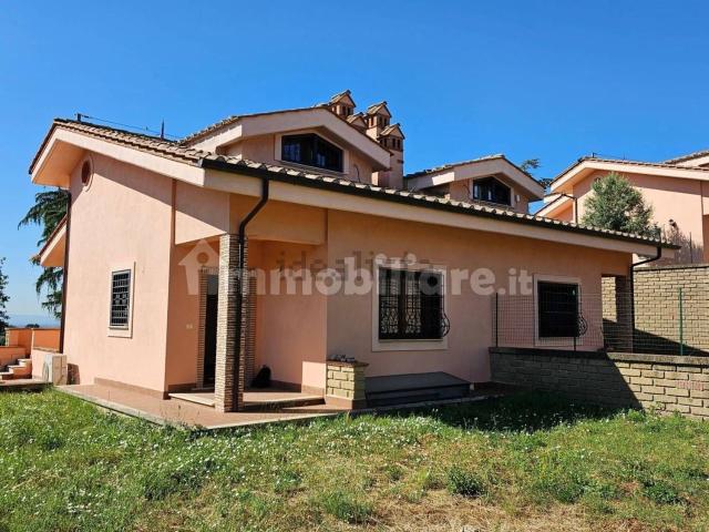 Casa in vendita a Roma Capitale, Lazio