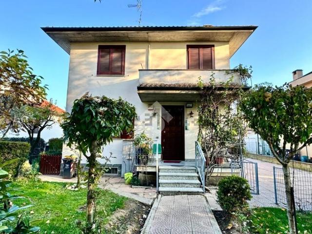 Casa in vendita a Piemonte, Alessandria