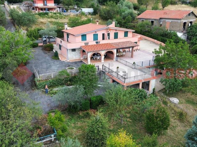 Casa in vendita a Fiuggi, Lazio