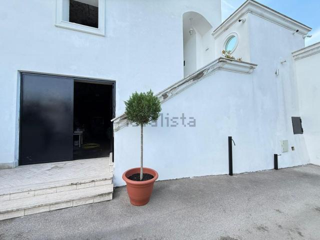 Casa in vendita a Monte di Procida, Napoli