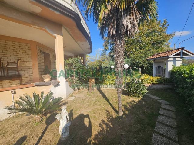 Casa in vendita a Pignataro Maggiore, Campania
