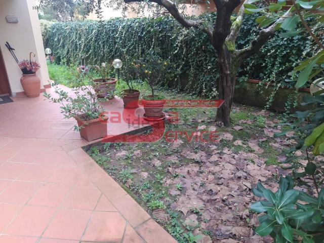 Casa in vendita a Montecatini Alto, Montecatini Terme