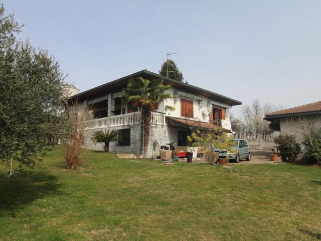 Casa in vendita a Piemonte, Novara
