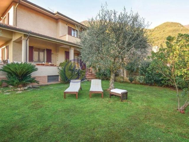 Casa in vendita a Vado, Camaiore