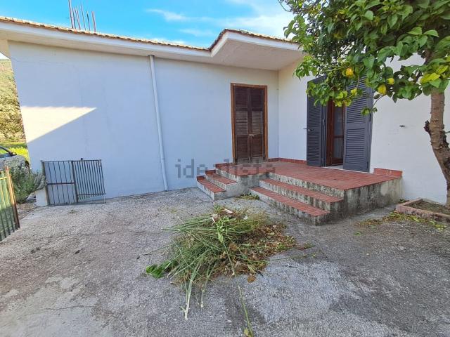 Casa in vendita a Avella, Campania