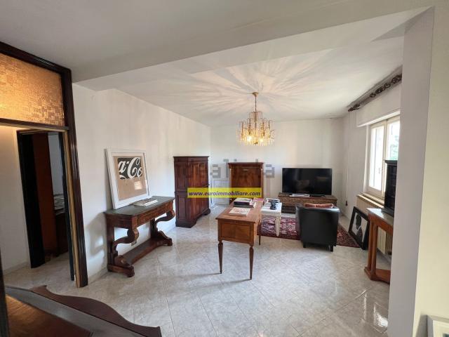 Casa in vendita a Atri, Abruzzo