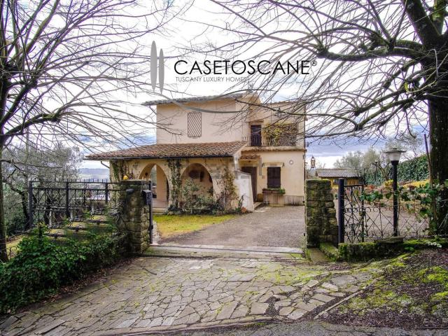 Casa in vendita a Lucignano, Toscana