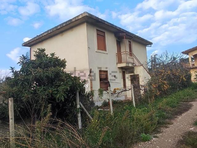 Casa in vendita a Lascari, Sicilia