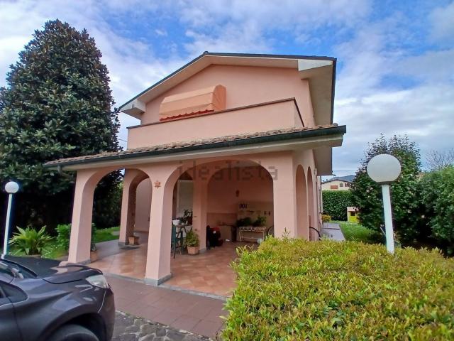 Casa in vendita a San Macario in Piano, Bagni Di Lucca Ponte