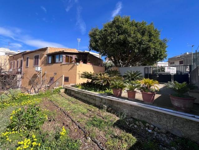 Casa in vendita a Noto, Sicilia