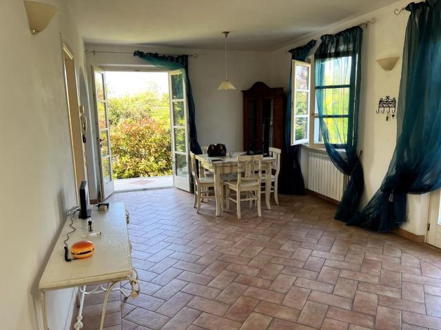Casa in vendita a Frasso, Seravezza