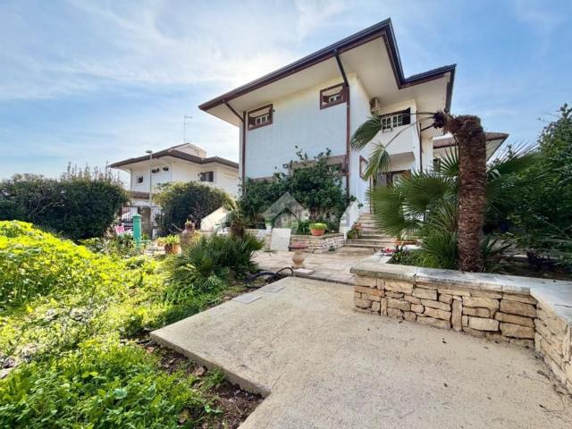 Casa in vendita a Municipio 1, Puglia