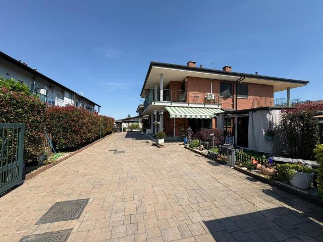 Casa in vendita a Piemonte, Vercelli