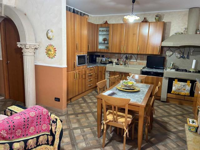 Casa in vendita a Catanzaro Lido, Catanzaro
