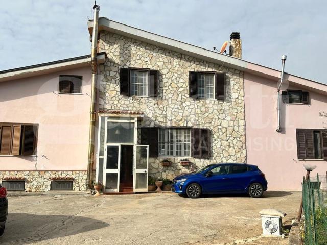 Casa in vendita a Cori, Lazio