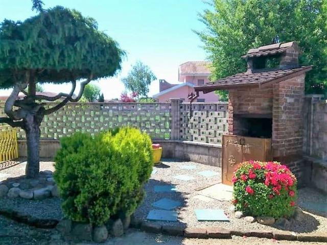 Casa in vendita a Piemonte, Vercelli