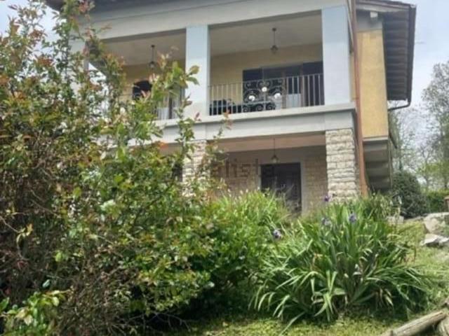 Casa in vendita a Massa e Cozzile, Marliana